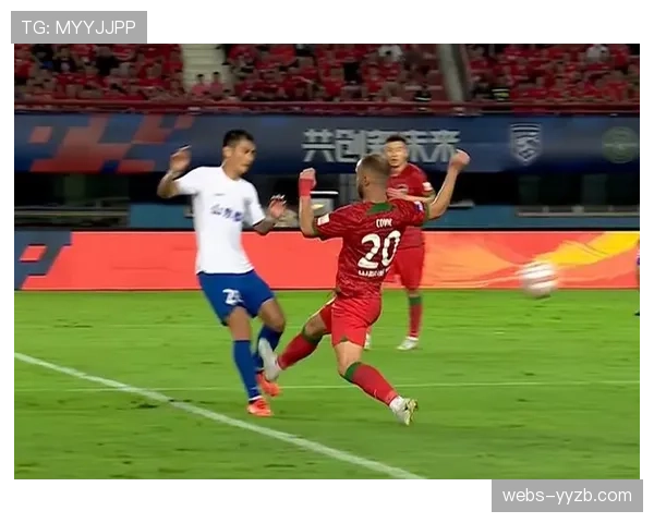 实时：山东泰山对阵沧州雄狮，费南多边路突破造乌龙